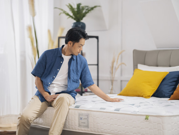 以艺术之名，成就非凡睡眠体验 丝涟与三位艺术家推出联名款床垫